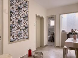 Acropolis Muses - Downtown Luxury Apartments