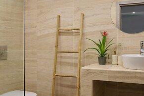 Acropolis Muses - Downtown Luxury Apartments