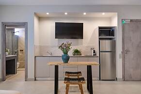 Acropolis Muses - Downtown Luxury Apartments