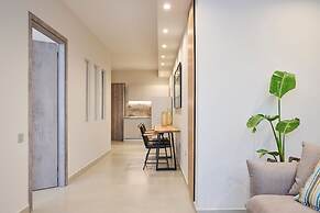 Acropolis Muses - Downtown Luxury Apartments