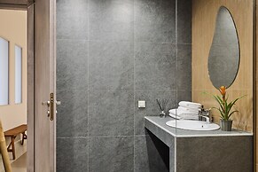 Acropolis Muses - Downtown Luxury Apartments