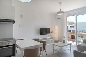 Phaedrus Living Terra Cotta City Flat