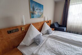 Airport Business Hotel Köln