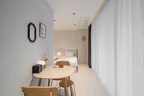 Le Collective Haeundae Paragraf