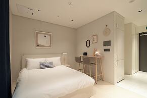 Le Collective Haeundae Paragraf