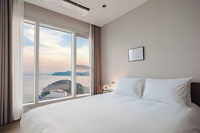 Le Collective Haeundae Paragraf