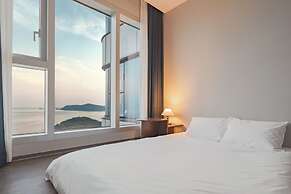 Le Collective Haeundae Paragraf