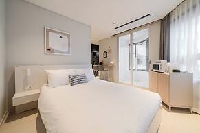 Le Collective Haeundae Paragraf