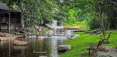 Pang fan Rock & River Resort