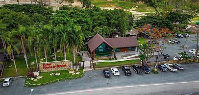 Pang fan Rock & River Resort