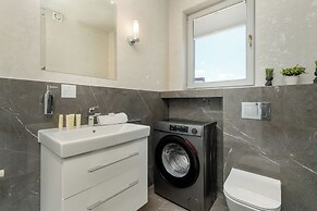 Luxury Gdansk Apartment by Renters