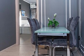 Fresh 1 Bd Apt w Balcony in Kato Patisia