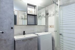 Fresh 1 Bd Apt w Balcony in Kato Patisia