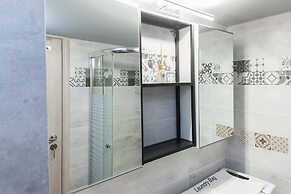 Fresh 1 Bd Apt w Balcony in Kato Patisia