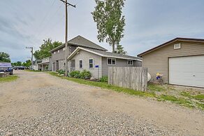 Angler's Cottage on Lake Cornelia: Pets Welcome!