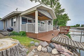 Angler's Cottage on Lake Cornelia: Pets Welcome!