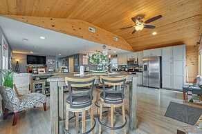 Angler's Cottage on Lake Cornelia: Pets Welcome!
