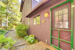 Waterfront Lake George Lodge w/ Boat Dock & Deck!