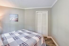 Dock & Deck at Kentucky Lake Family Retreat!