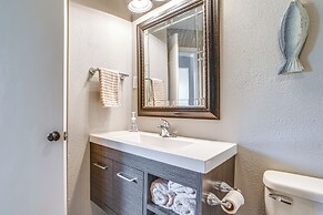 Dock & Deck at Kentucky Lake Family Retreat!