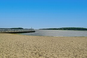 Pocasset Home w/ Kayaks & Bikes: Walk to 2 Beaches