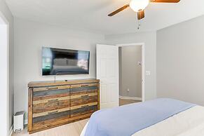 Sunny Augusta Home: Golf, Shop, Explore!