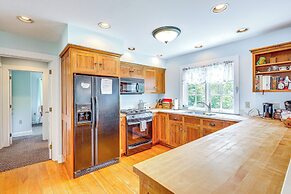 Lakefront New London Retreat w/ Dock & Hot Tub!