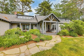 Lakefront New London Retreat w/ Dock & Hot Tub!