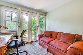 Lakefront New London Retreat w/ Dock & Hot Tub!