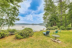 Lakefront New London Retreat w/ Dock & Hot Tub!