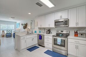 Fernandina Beach Townhome w/ Patio: Walk to Beach!