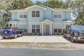 Fernandina Beach Townhome w/ Patio: Walk to Beach!