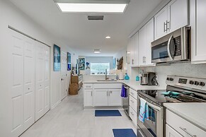 Fernandina Beach Townhome w/ Patio: Walk to Beach!