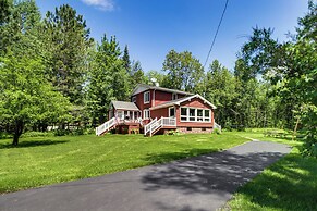 Duluth Lake House - Walk to Beach & Boat Ramp!