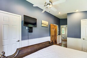 Duluth Lake House - Walk to Beach & Boat Ramp!