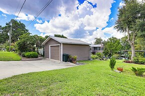 Riverfront Dunnellon Getaway w/ Boathouse & Dock!