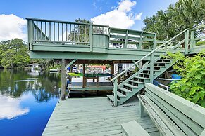 Boathouse & Dock: Riverfront Dunnellon Getaway!