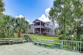 Boathouse & Dock: Riverfront Dunnellon Getaway!