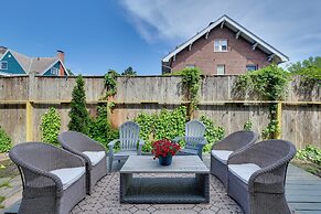 Shared Hot Tub: Historic Cottage, Walk to Elm Park