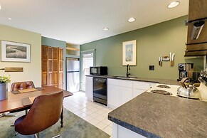 Beautiful & Historic Cottage, Steps to Elm Park
