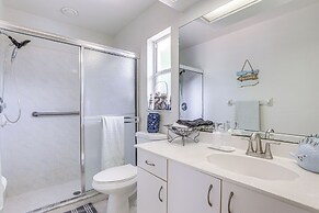 North Port Home w/ Lanai & Pool - 8 Mi to Beach!