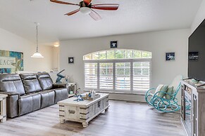 North Port Home w/ Lanai & Pool - 8 Mi to Beach!