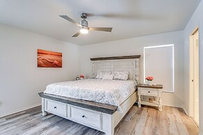 North Port Home w/ Lanai & Pool - 8 Mi to Beach!