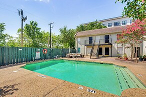 Dallas Condo in Walkable Knox Street District!