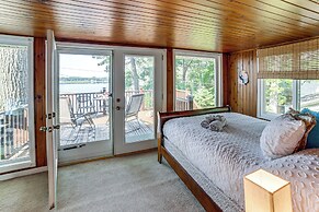 Michigan Lakefront Retreat w/ Kayaks & 2 Decks