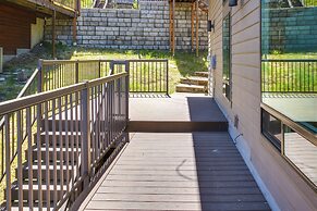 Beautiful Lake Coeur D'alene Retreat: Deck & View!