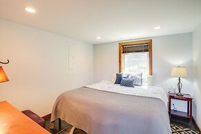 Beautiful Lake Coeur D'alene Retreat: Deck & View!