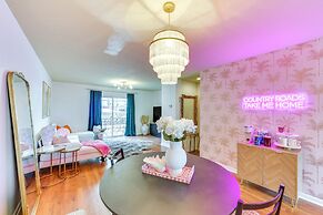 Chic Morgantown Vacation Rental - 2 Mi to Wvu!