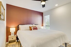 Convenient Bryan Townhome w/ Patio < 3 Mi to A&m!