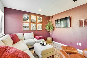 Convenient Bryan Townhome w/ Patio < 3 Mi to A&m!